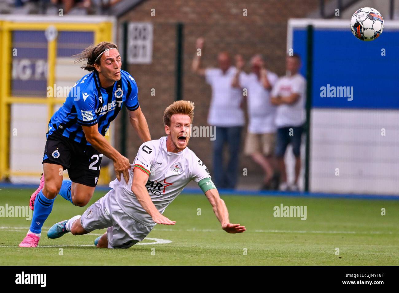 Club's Casper Nielsen and OHL's Mathieu Maertens fight for the ball