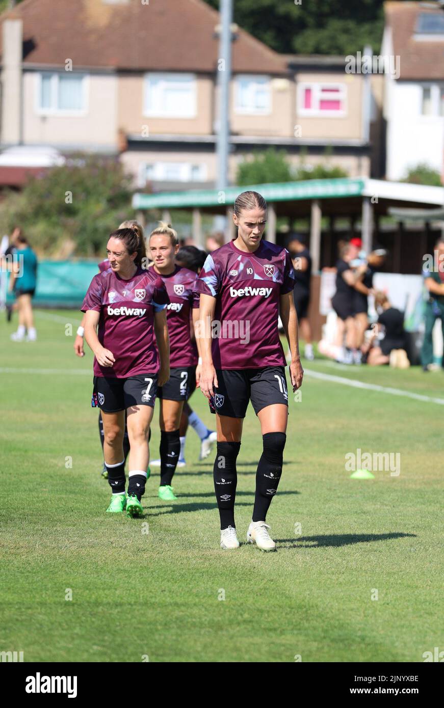 Catford, UK. 14th Aug, 2022. The Oakwood Stadium, Catford, 14 aug 2022 Dagny Brynjarsdottir (WHU) and Lisa Evans (WHU) warming up during a friendly game in August 2022 (Bettina Weissensteiner/SPP) Credit: SPP Sport Press Photo. /Alamy Live News Stock Photo