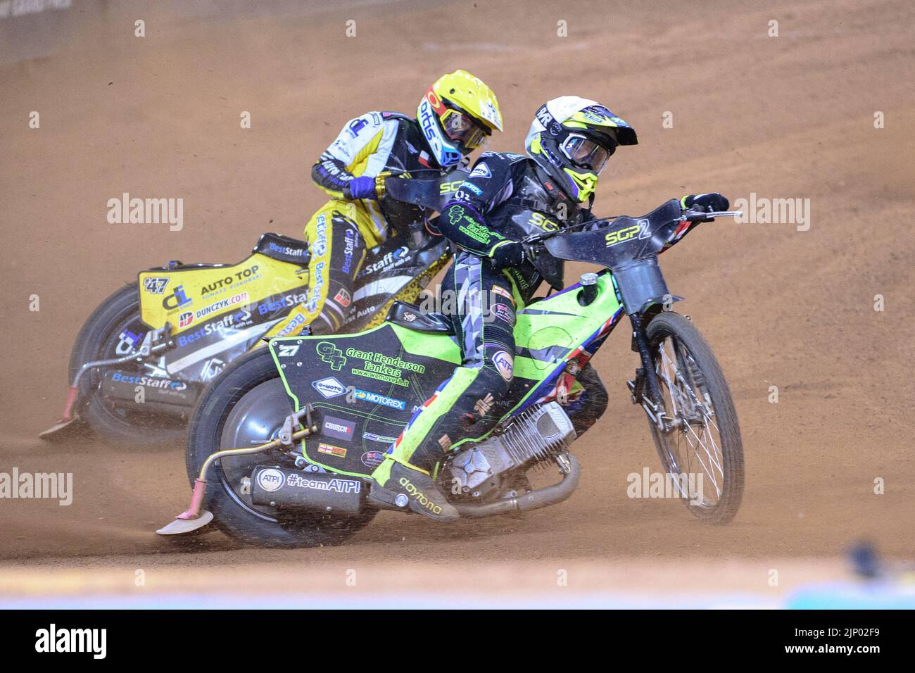 Tom Brennan (Great Britain) (White) leads Wiktor Lampart (Poland) (Yellow) during the FIM Speedway Grand Prix 2 of Great Britain at the Principality Stadium, Cardiff on Sunday 14th August 2022. (Credit: Ian Charles | MI News) Credit: MI News & Sport /Alamy Live News Stock Photo
