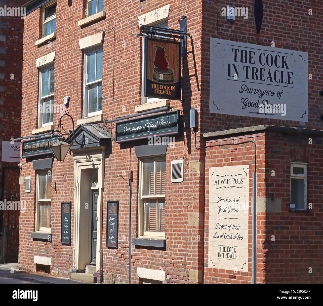 The Cock In Treacle pub, 13 King Edward St, Macclesfield , Cheshire, England, UK, SK10 1AQ Stock Photo