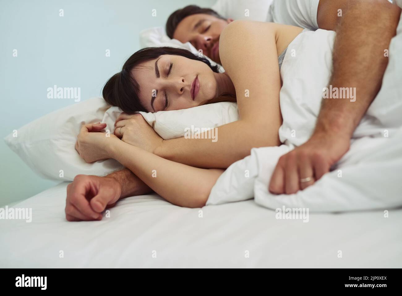 Young couple lying in bed hi-res stock photography and images - Page 30 -  Alamy