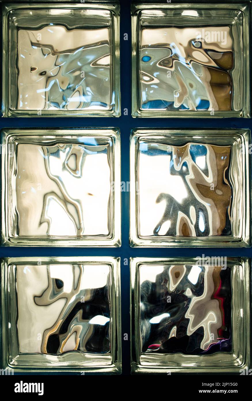 Glass Block Wall,Transparent glass block or tiled mosaic wall for