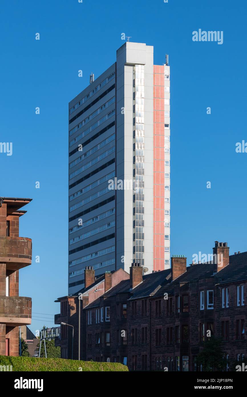 Anniesland Court a brutalist grade A listed residential tower block, Anniesland Cross, Anniesland, Glassgow, Scotland, UK Stock Photo