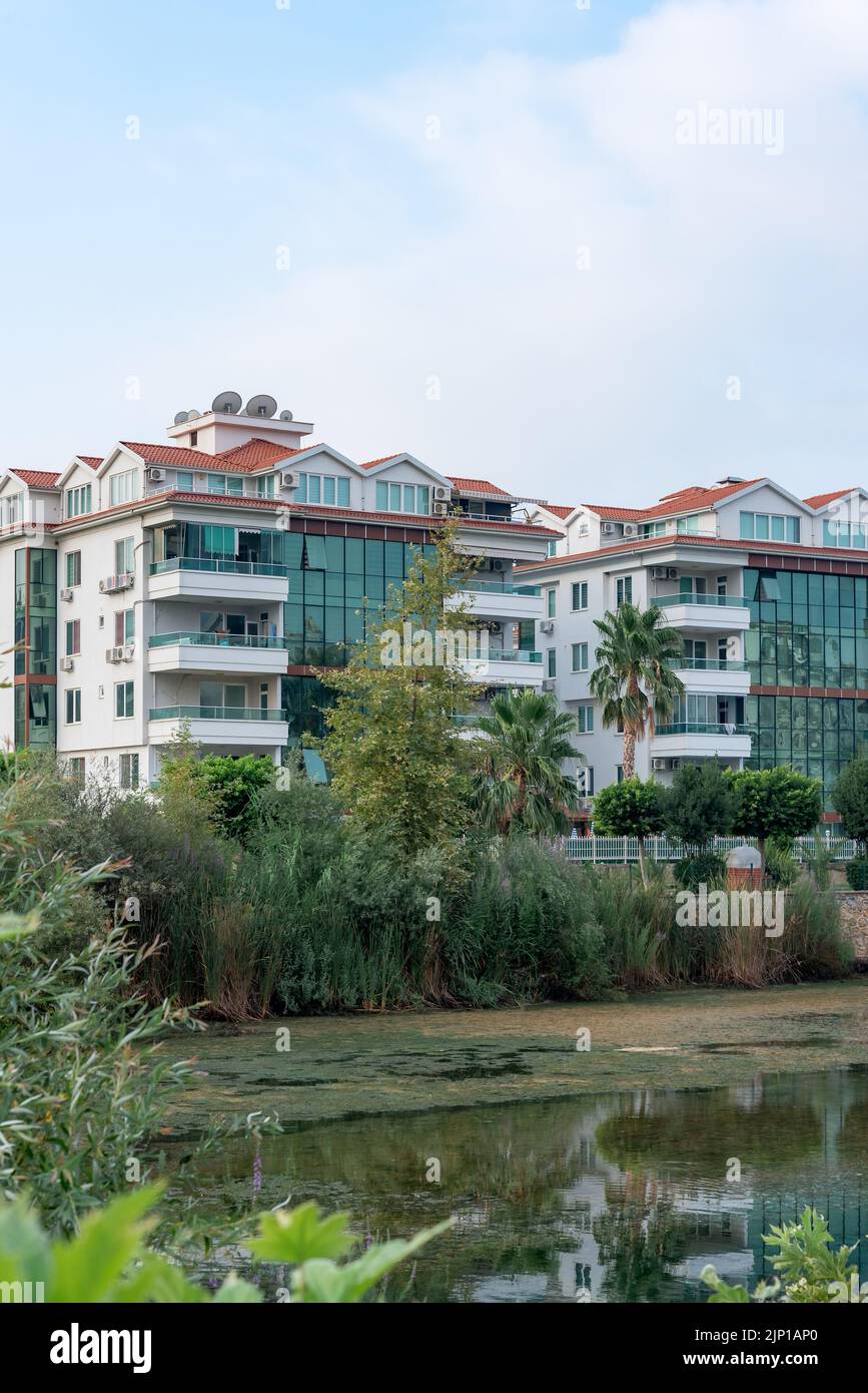 New residential complex in Tosmur, Alanya on the banks of the river