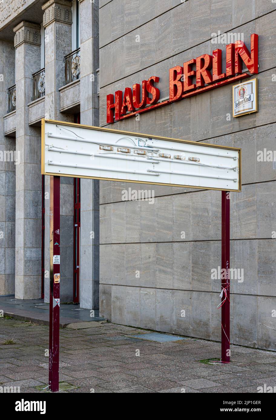 broken, neon light, billboard, haus berlin, brokens, neon lights, billboards, commercial sign Stock Photo