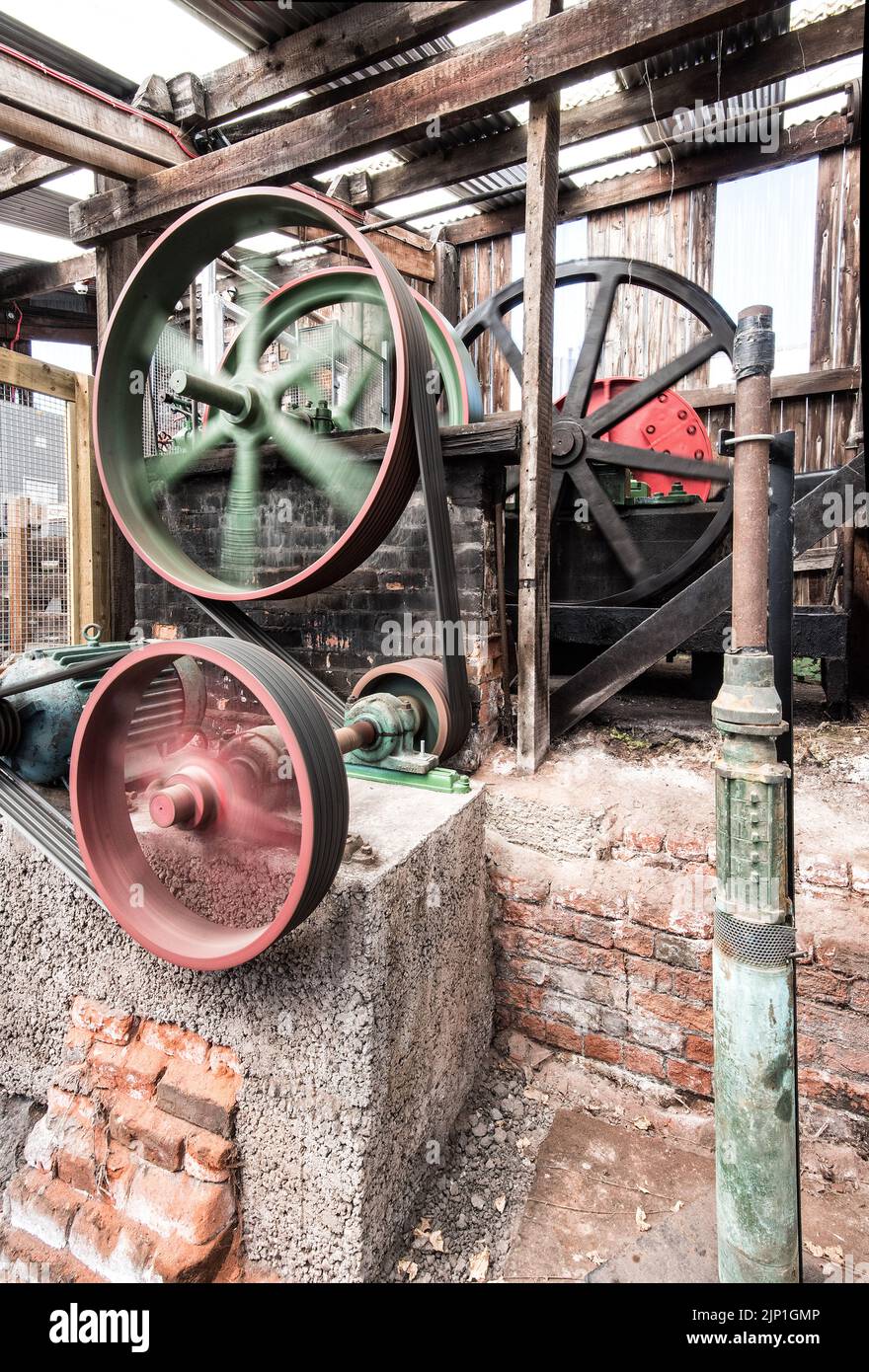 Working engine for the nodding donkey type setup at the Lion Salt