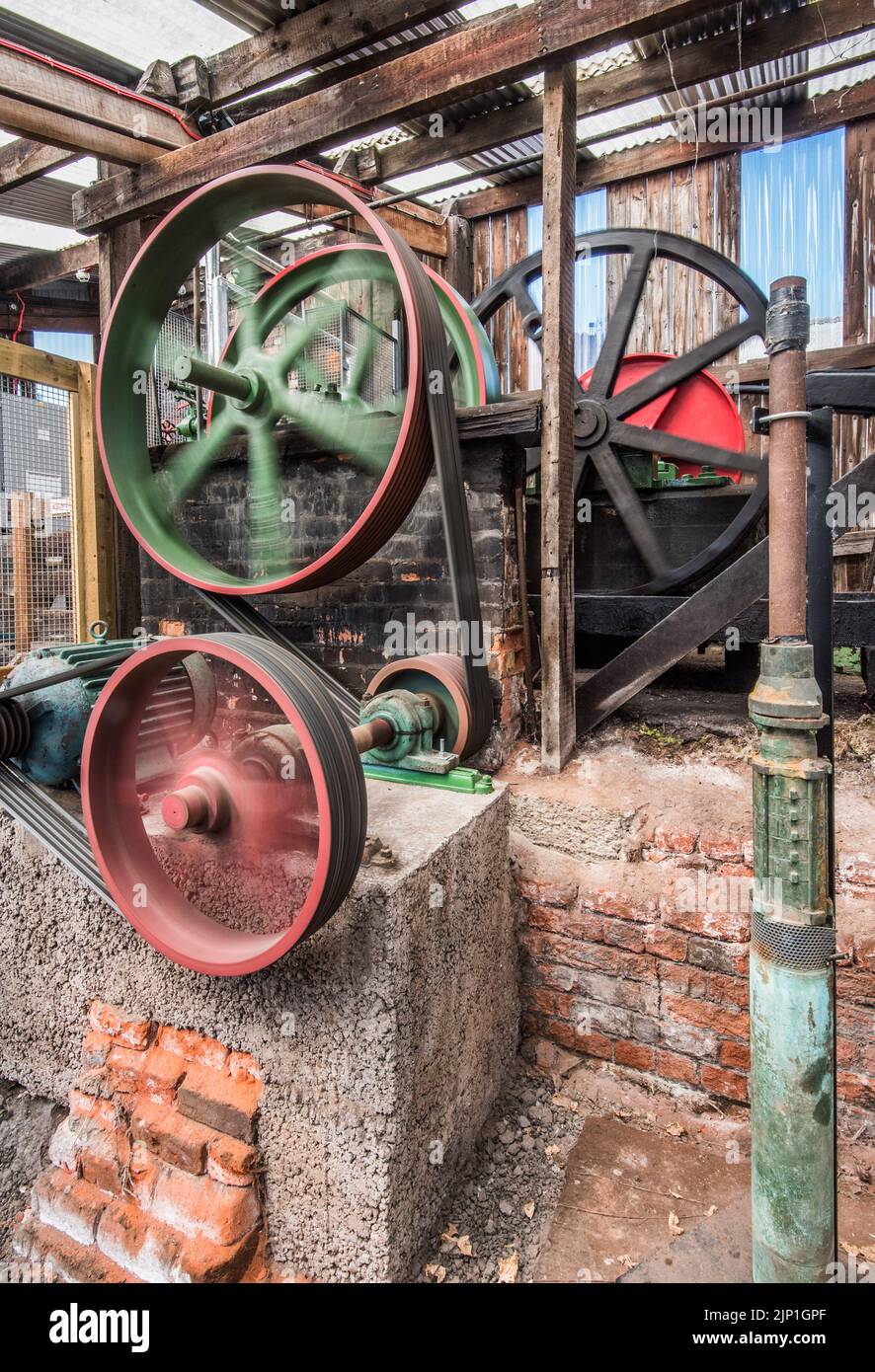Working engine for the nodding donkey type setup at the Lion Salt