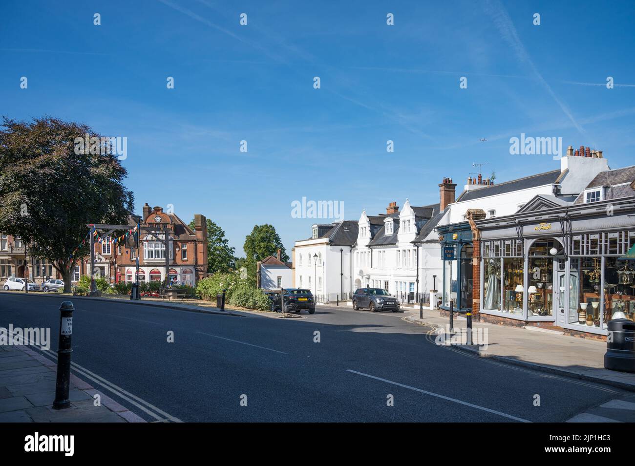 HarrowontheHill High Street looking towards the Old Fire Station