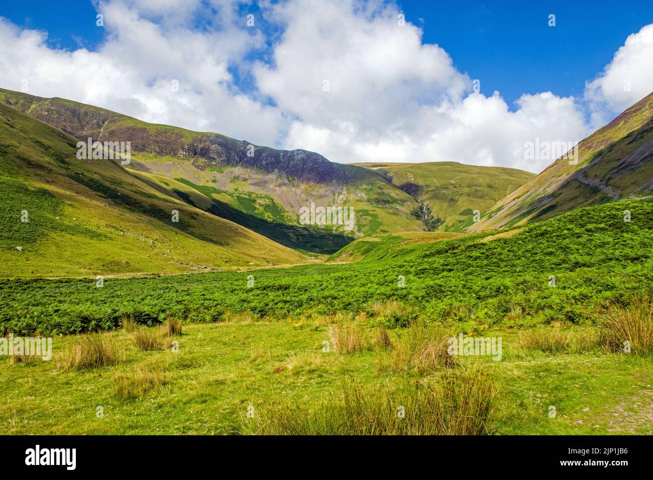A full view of Cautley Crags and Cautley Spout in the Howgill Fells in Summer Stock Photo