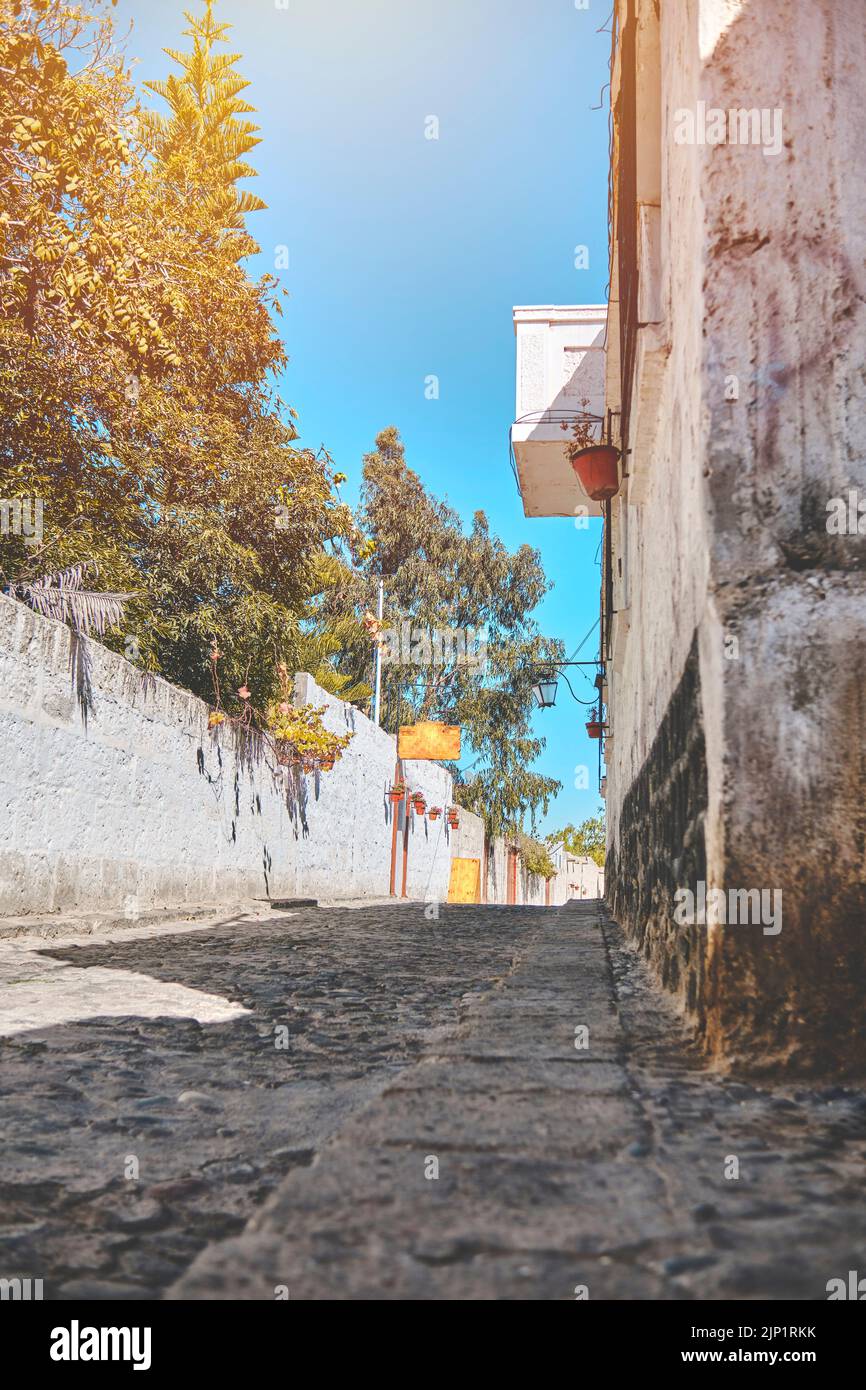 Historic streets of Yanahuara in the city of Arequipa, Peru. Arequipa architecture is characterized by the use of volcanic stone, ashlar. Stock Photo