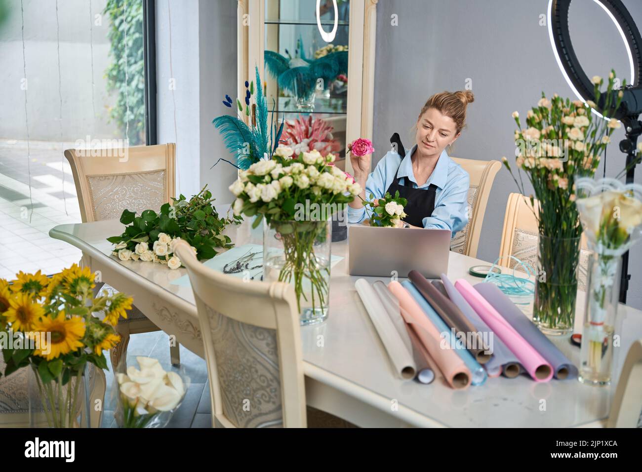 Online master class hires stock photography and images Alamy