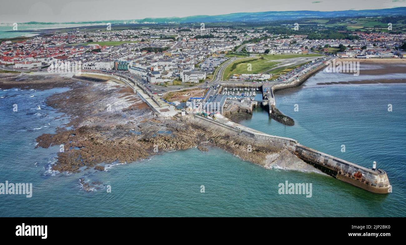An aerial view of a city by the sea in the morning Stock Photo - Alamy