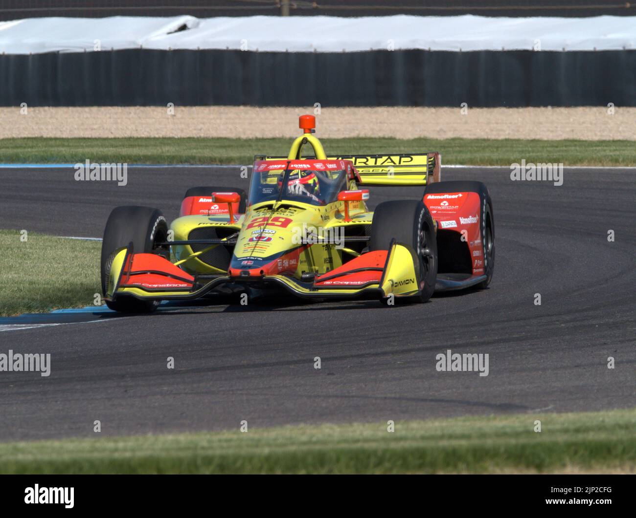 A blue Indycar during the Indianapolis Grand Prix qualifying