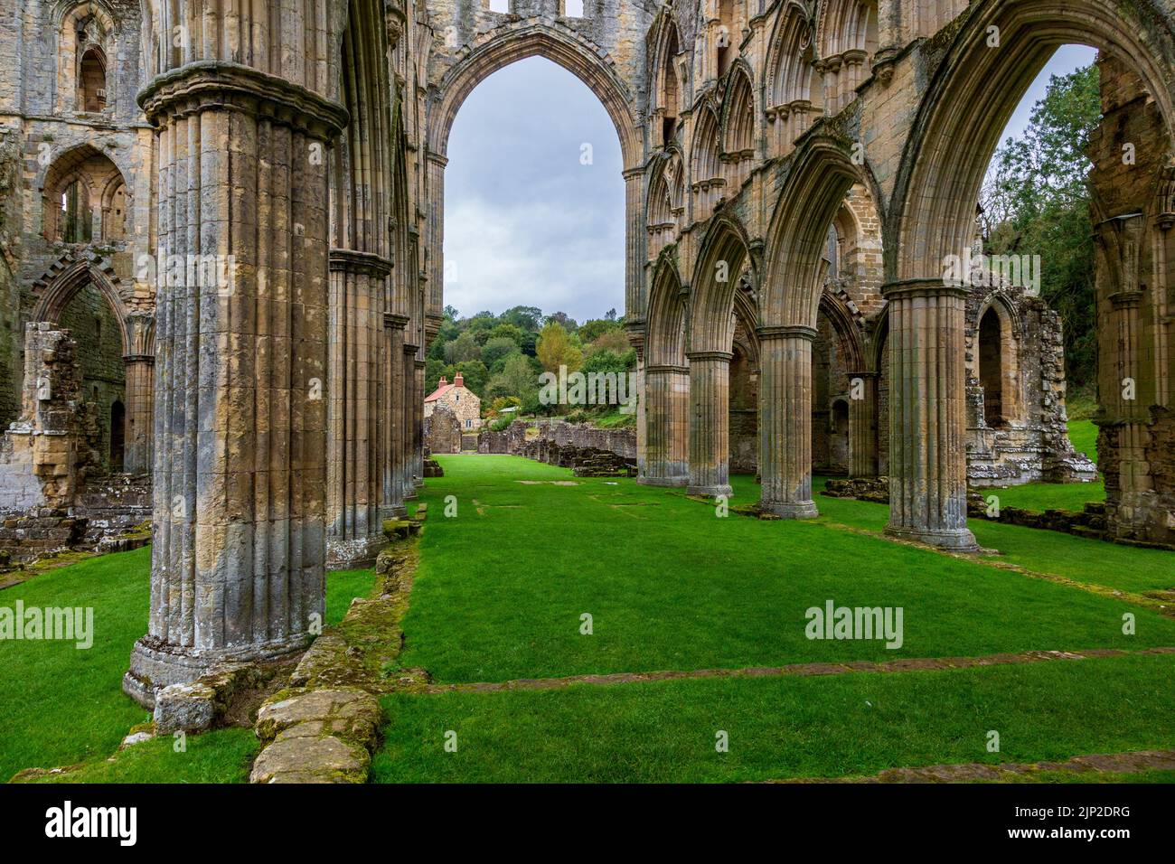 Archways at Rievaulx Abbey, North York Moors National Park, England Stock Photo