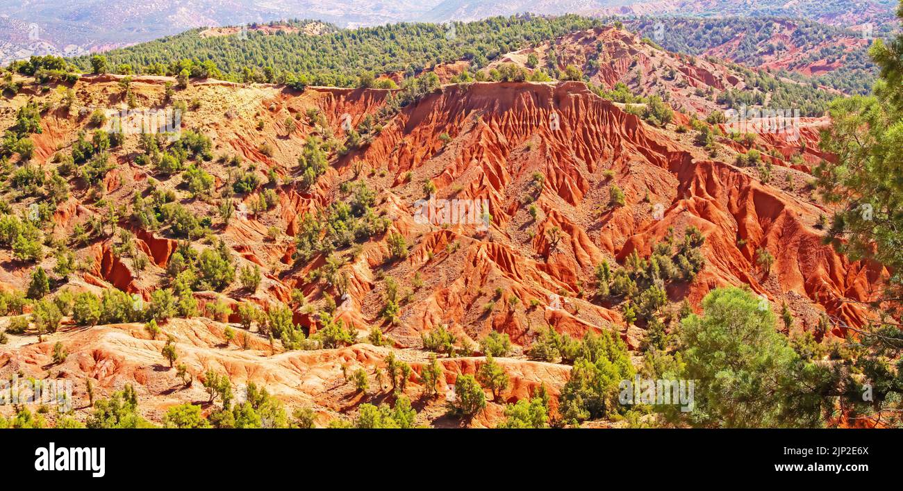 Beautiful rugged mountains hi-res stock photography and images - Alamy