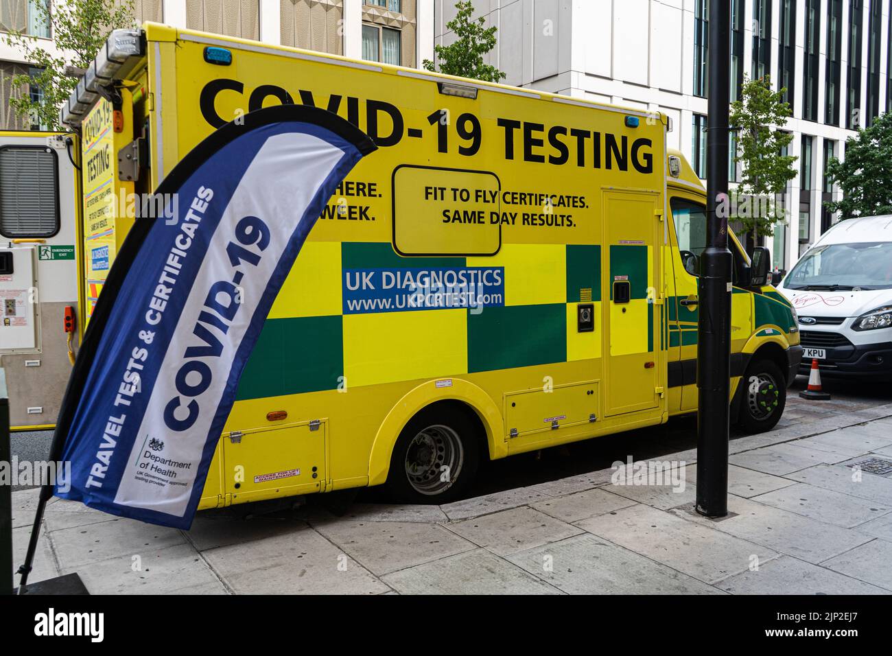 15 August 2022:  COVID-19 testing  in an ambulance for  fit to fly certificates, Waterloo, London, UK Stock Photo