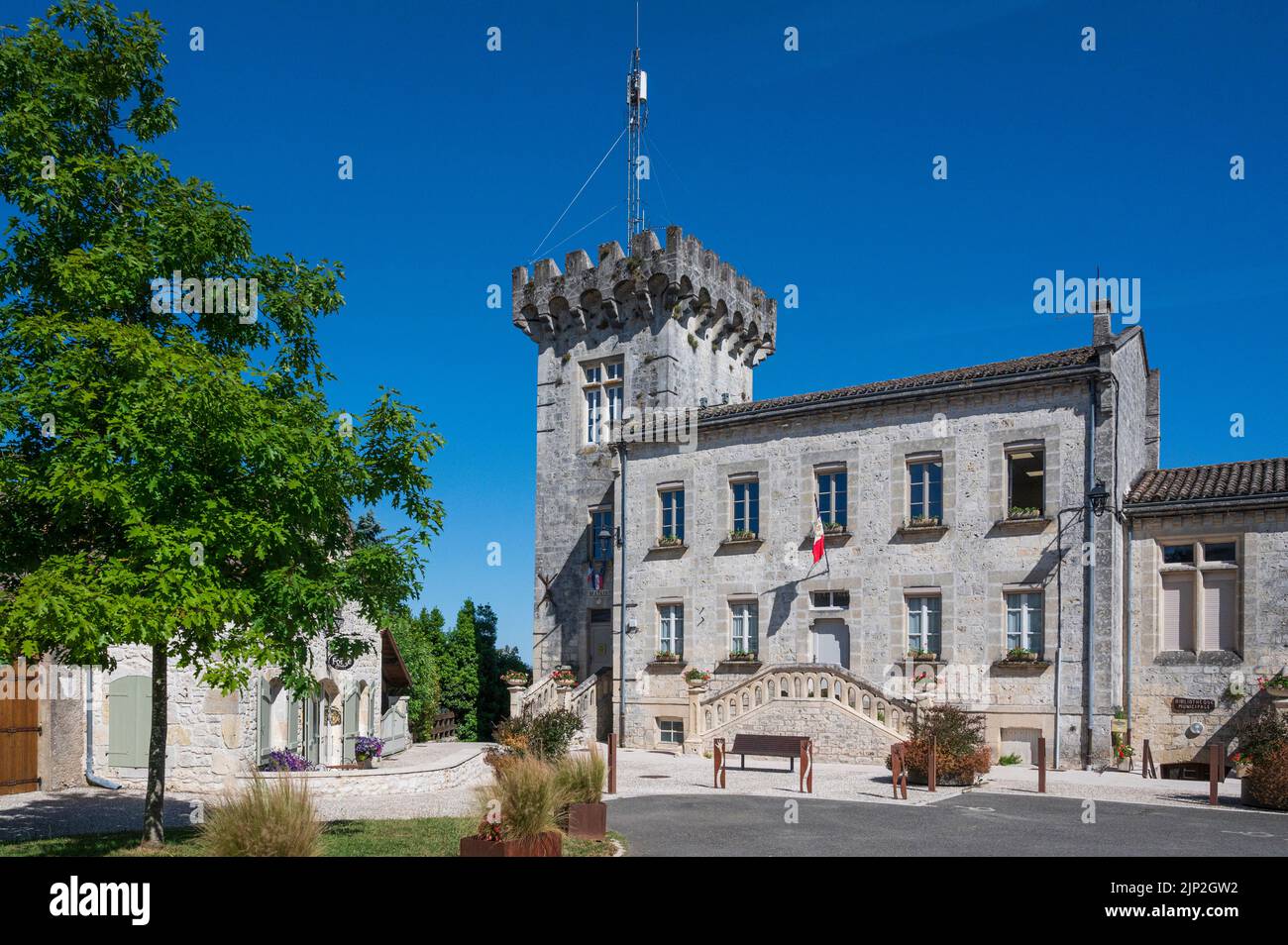 The hôtel de ville (townhall) of Roquecor, Occitanie Stock Photo
