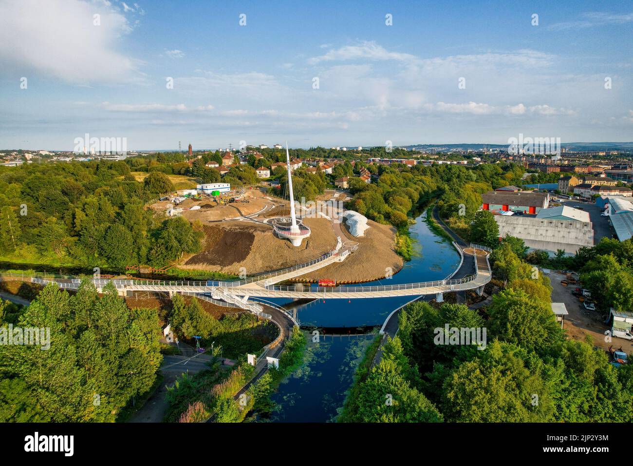 Stockingfield Bridge on the Forth and Clyde Canal in Maryhill Glasgow, a Scottish Canals project connecting communities in the North of the city Stock Photo