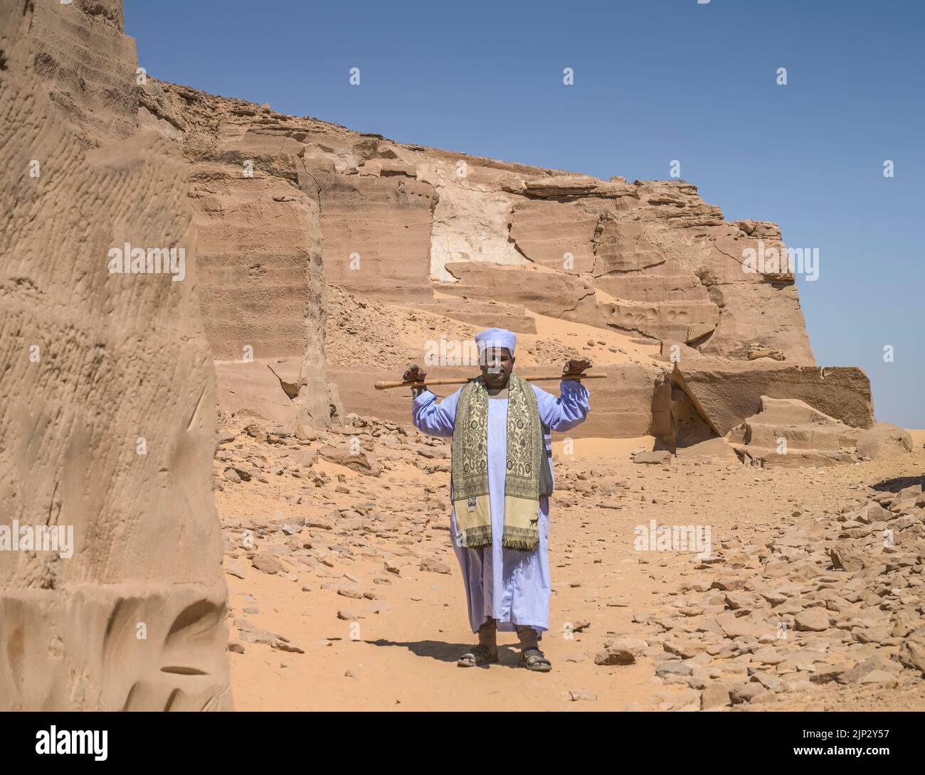 Einheimischer, Ägypter, Wachmann, Sandstein-Steinbruch Dschabal as-Silsila, Ägypten Stock Photo