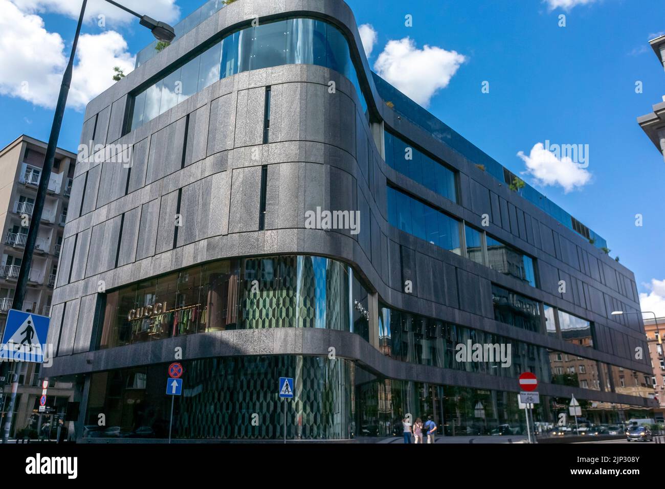 Glass building of LVMH Louis Vuitton-Moët Hennessy Tower, East 57, New York  Stock Photo - Alamy