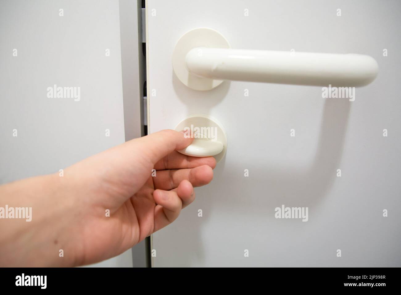 Toilet handle mechanism hires stock photography and images Alamy