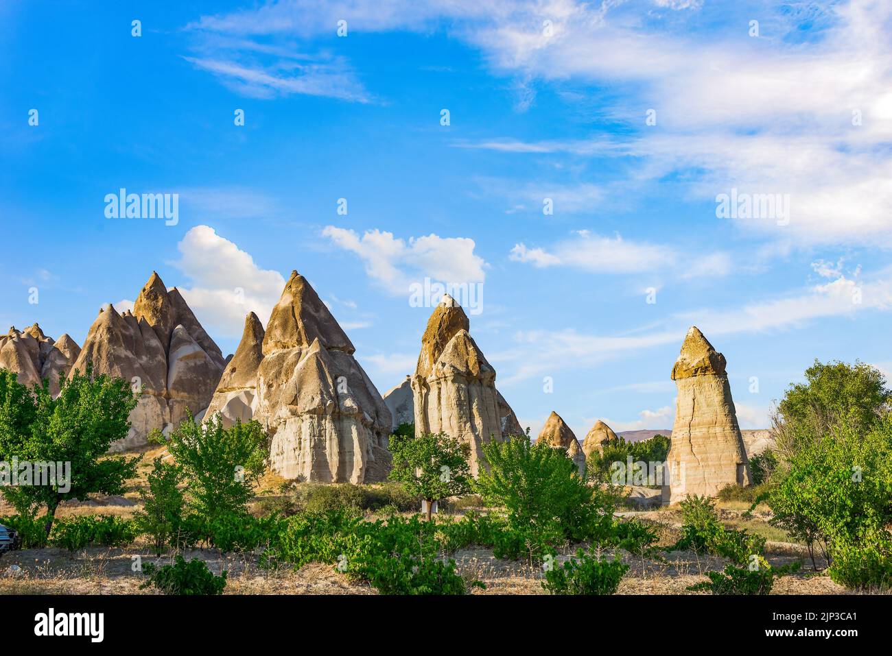 love valley, rock formation, cappadocia, historischer nationalpark