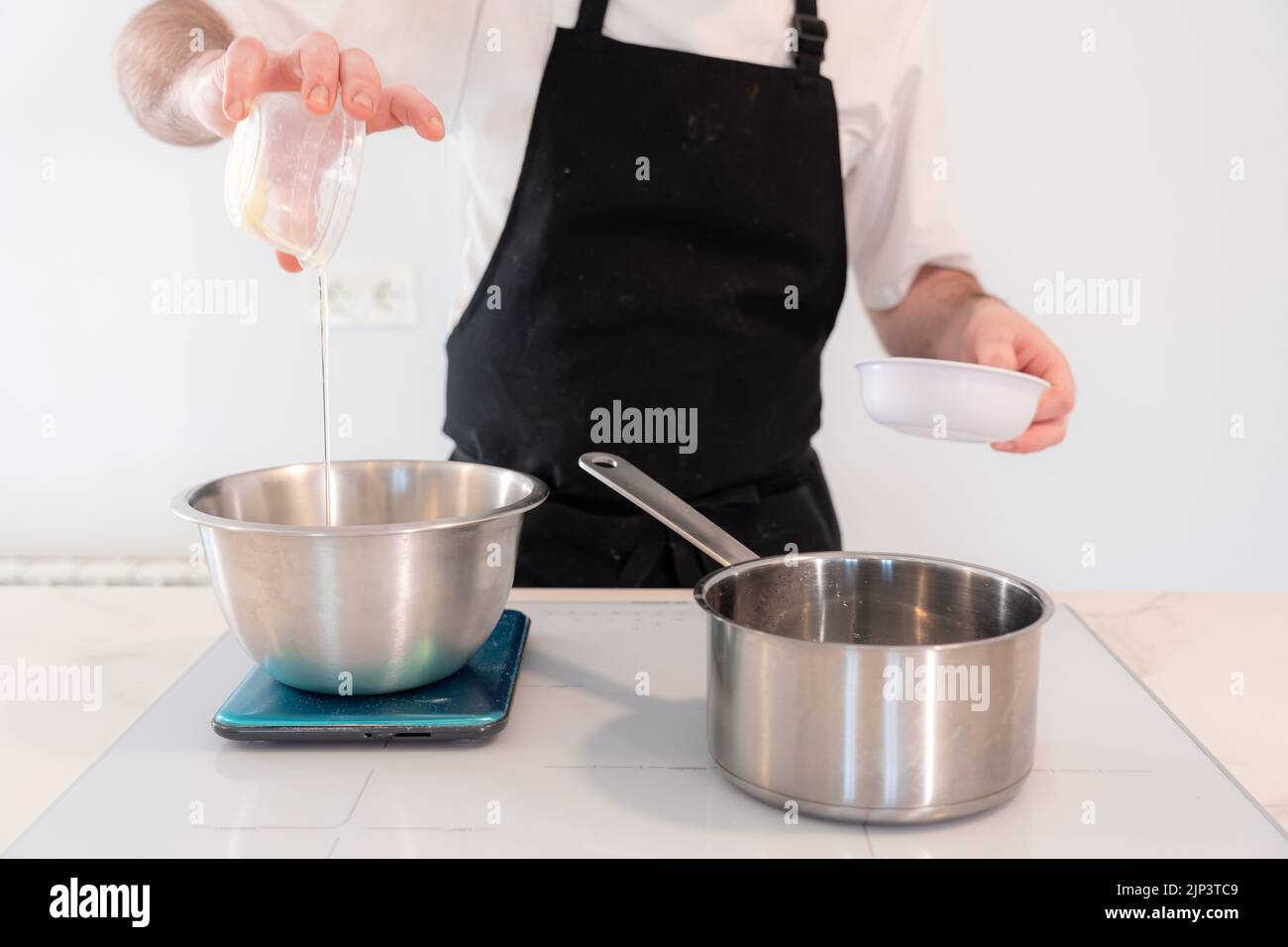 Bain marie kitchen hires stock photography and images Alamy