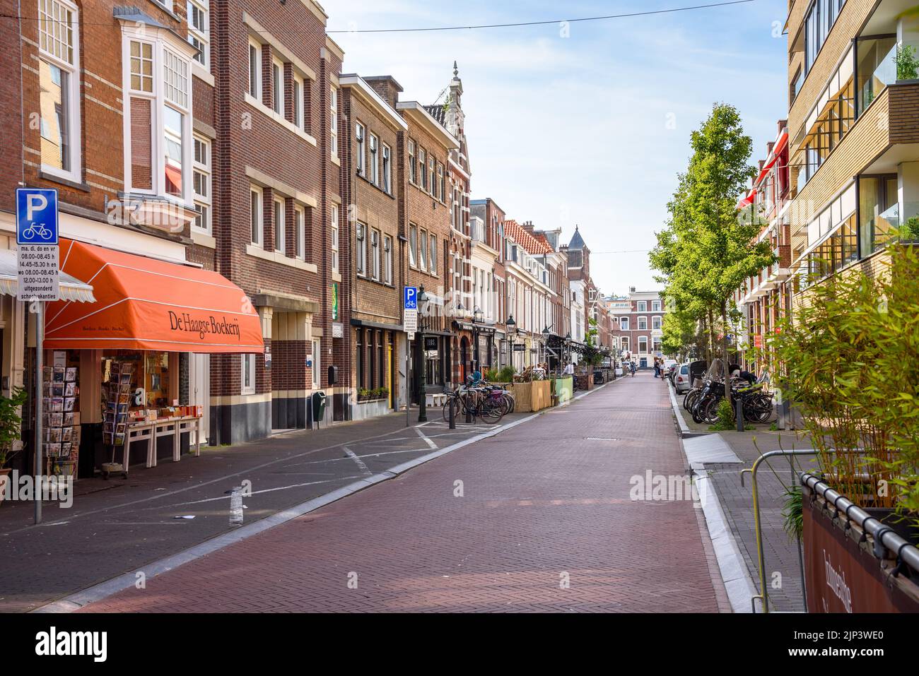 View of frederikstraat in central the Hague on a sunny day Stock Photo
