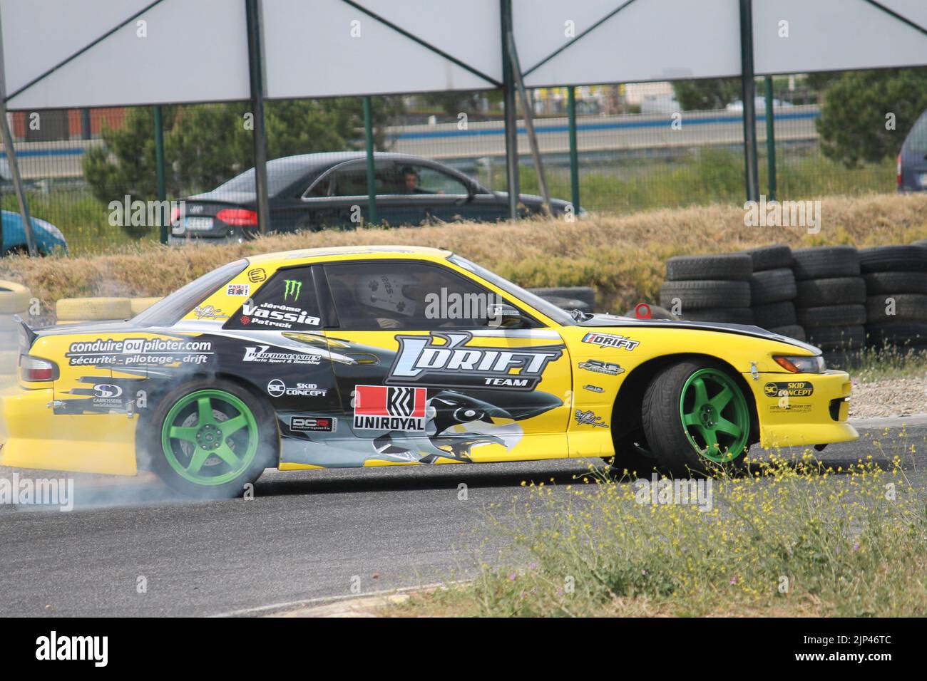 Drift Team Project Hi res Stock Photography And Images Alamy