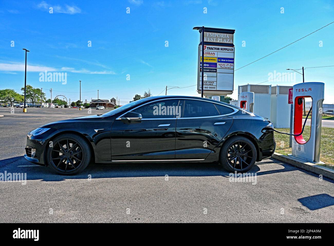 EMPORIA, KANSAS AUGUST 13, 2022 Tesla Model S at the fastest