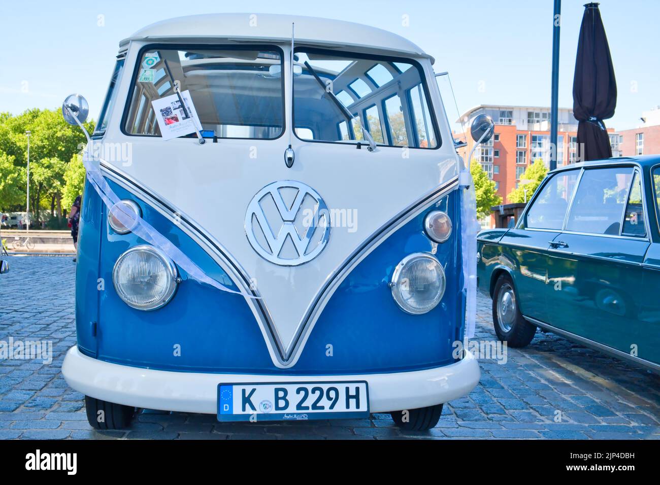 Scharbeutz, Germany, Parkkralle to a VW Bus T3 Stock Photo - Alamy