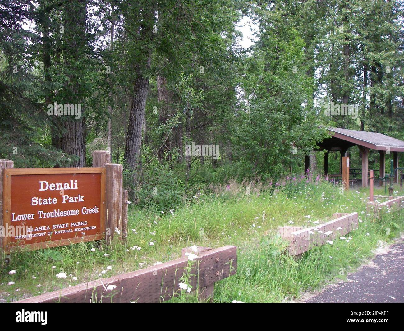 The Parks Highway Scenic Byway Lower Troublesome Creek Stock