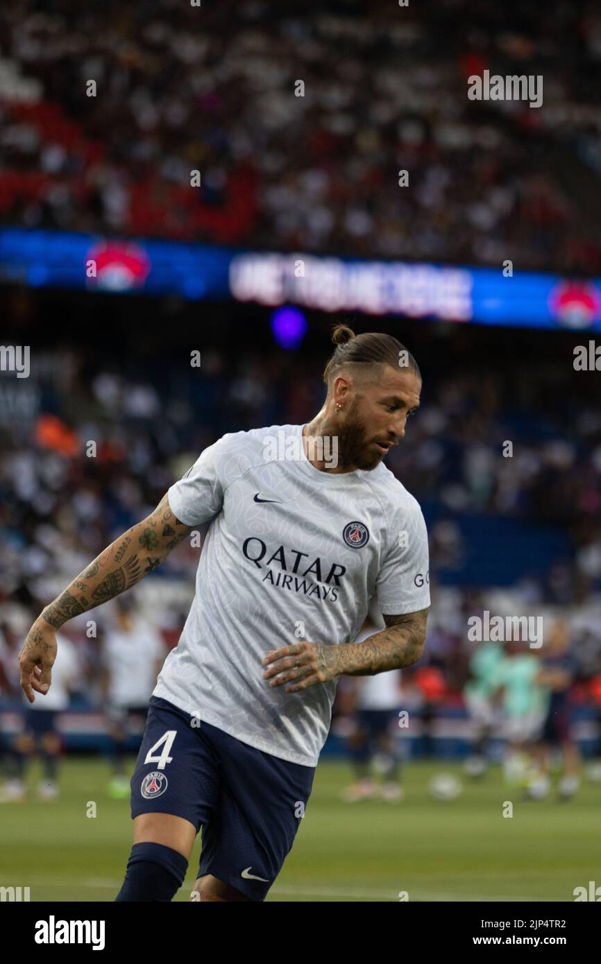 A vertical shot of Sergio Ramos warming up before facing Montpellier Stock Photo