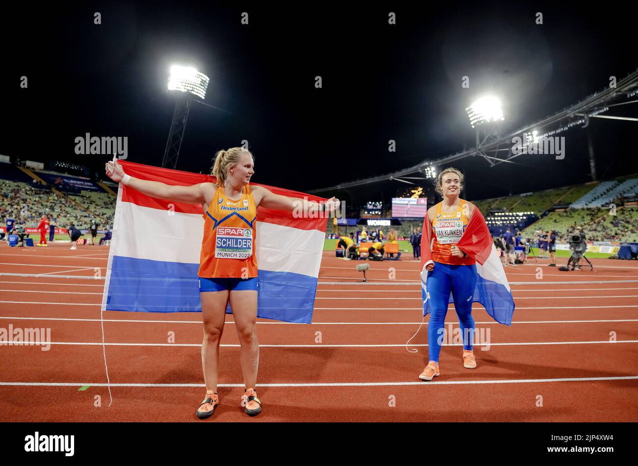 MUNCHEN Jessica Schilder And Jorinde Van Klinken Celebrate Their munchen-jessica-schilder-and-jorinde-van-klinken-celebrate-their