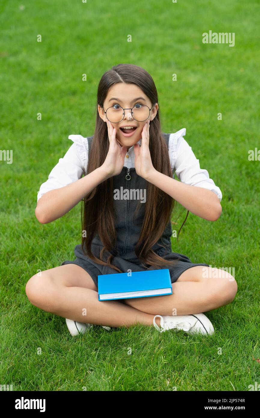 young teen legs school 