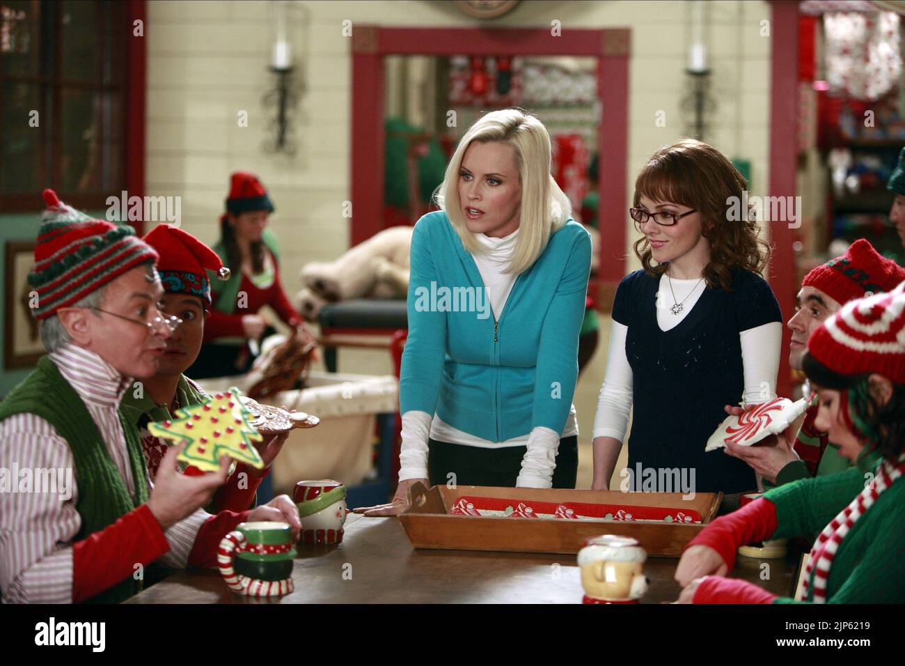 RICHARD SIDE, JAMES HIGUCHI, JENNY MCCARTHY, KELLY STABLES, SANTA BABY Santa Baby 2 Christmas Maybe