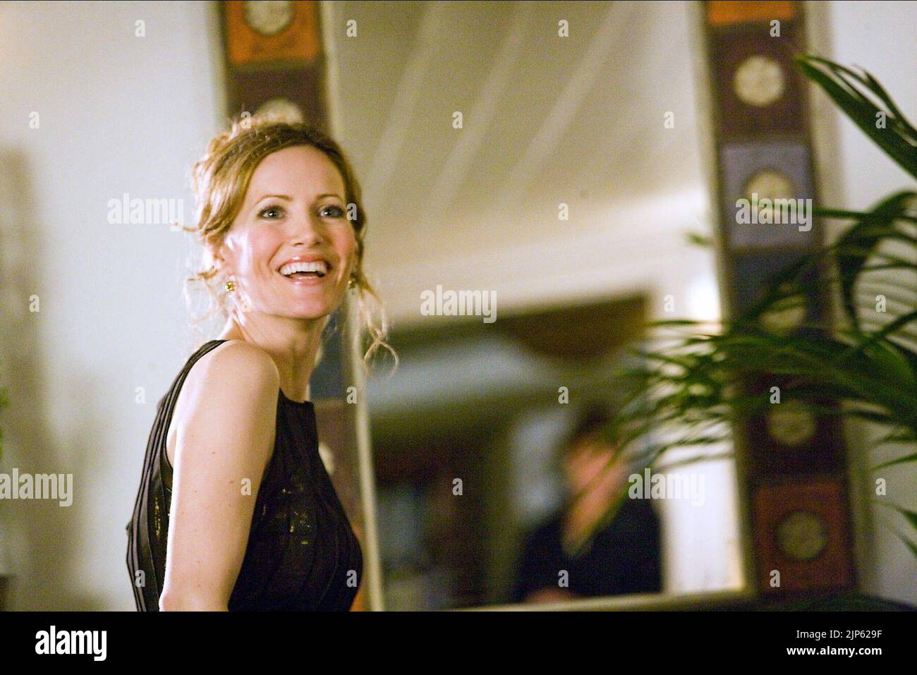 Leslie mann 1996 hi-res stock photography and images - Alamy