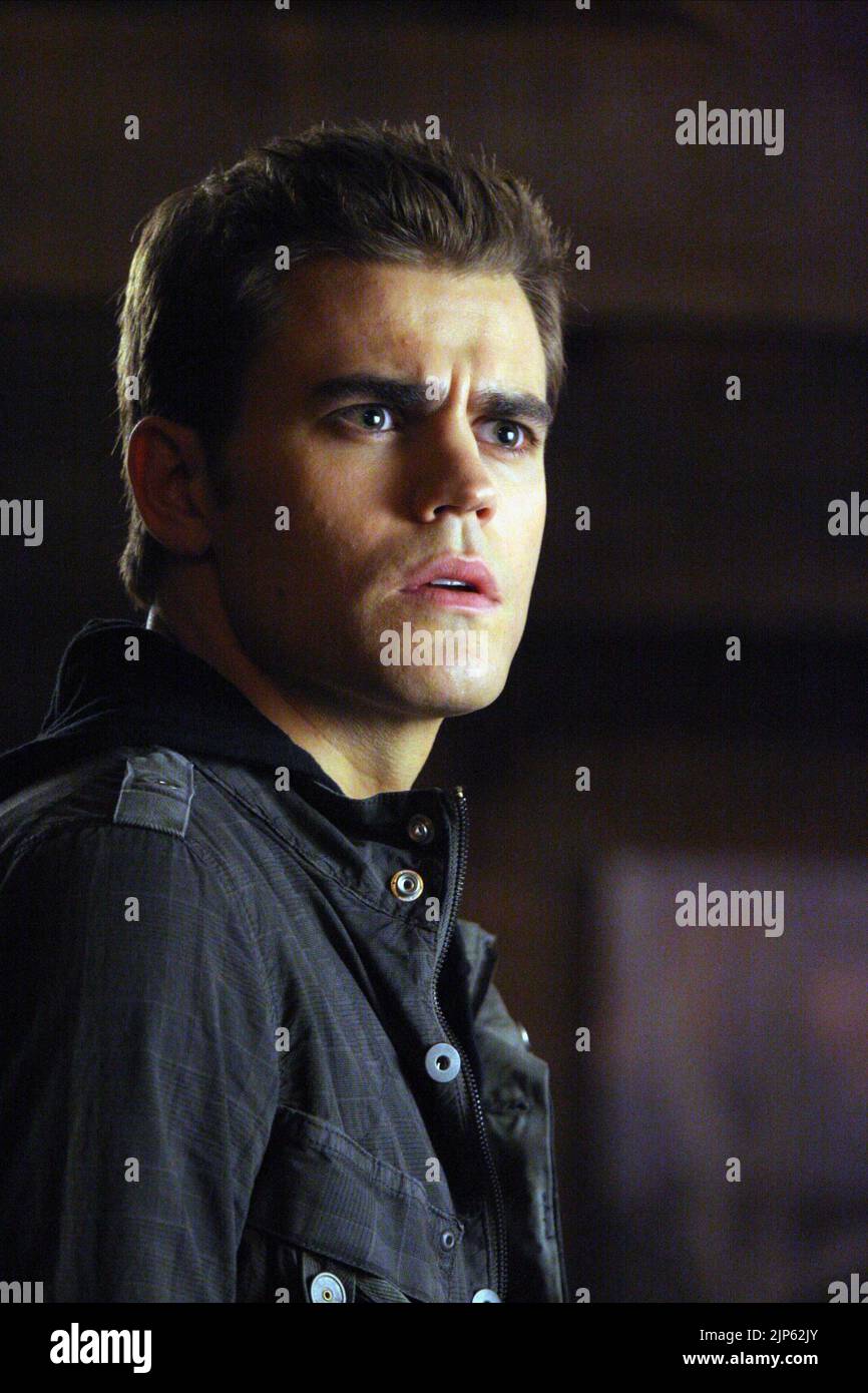 The vampire diaries hi-res stock photography and images - Alamy
