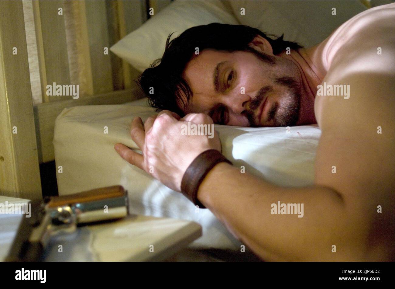 Ambulance Star Garret Dillahunt on Working with Director Michael Bay, image size:1300x950