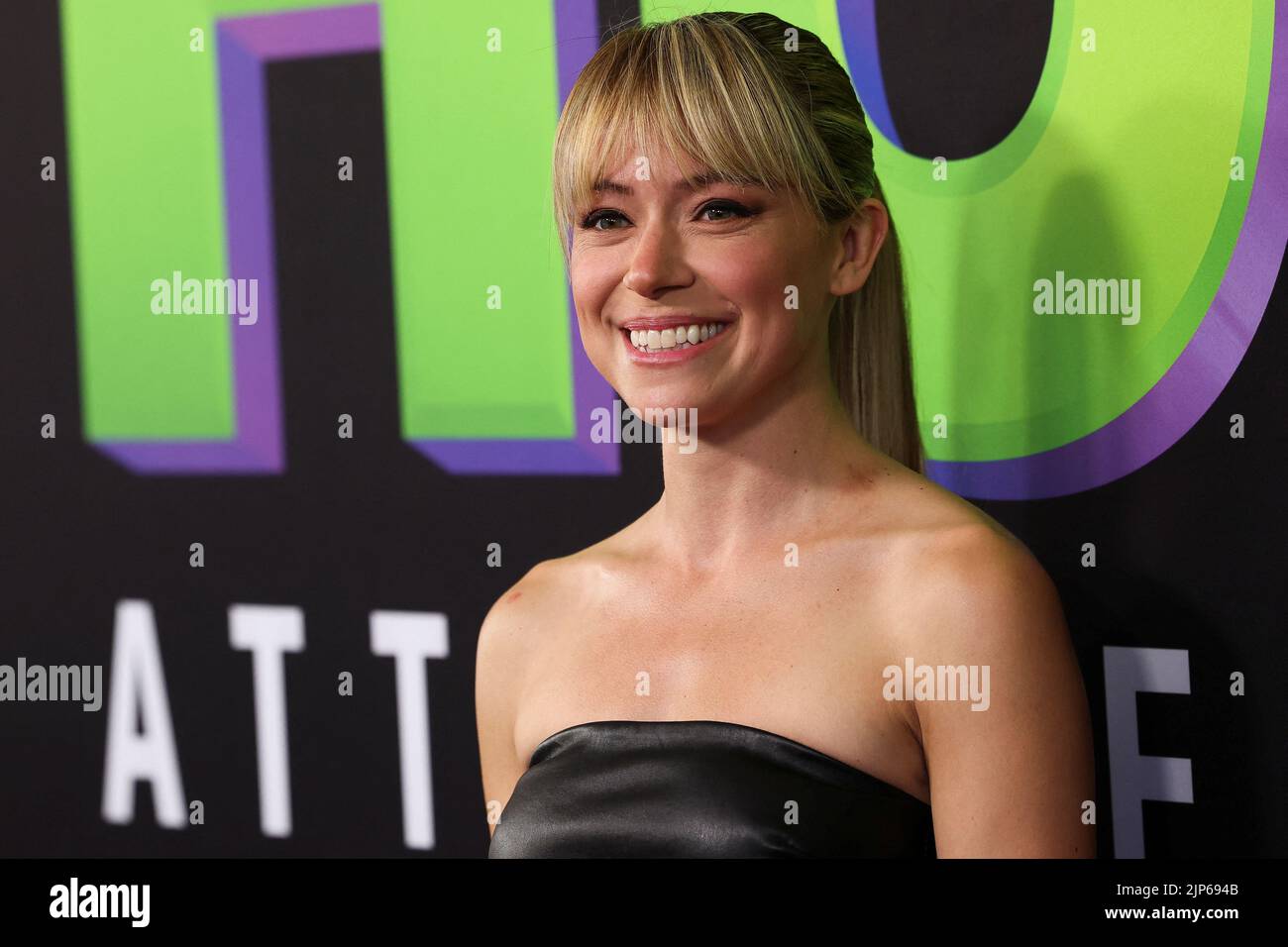 She hulk tatiana maslany hi-res stock photography and images - Alamy