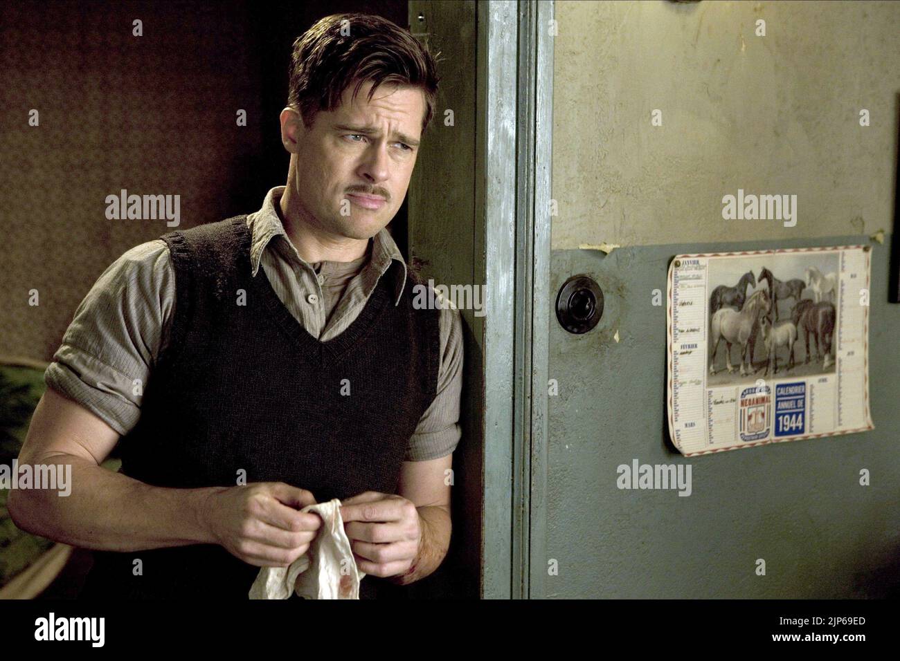 BRAD PITT, INGLOURIOUS BASTERDS, 2009 Stock Photo Alamy