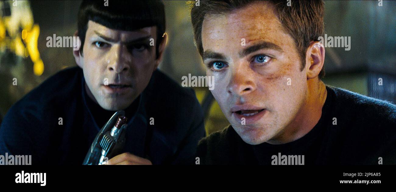 ZACHARY QUINTO, CHRIS PINE, STAR TREK, 2009 Stock Photo Alamy