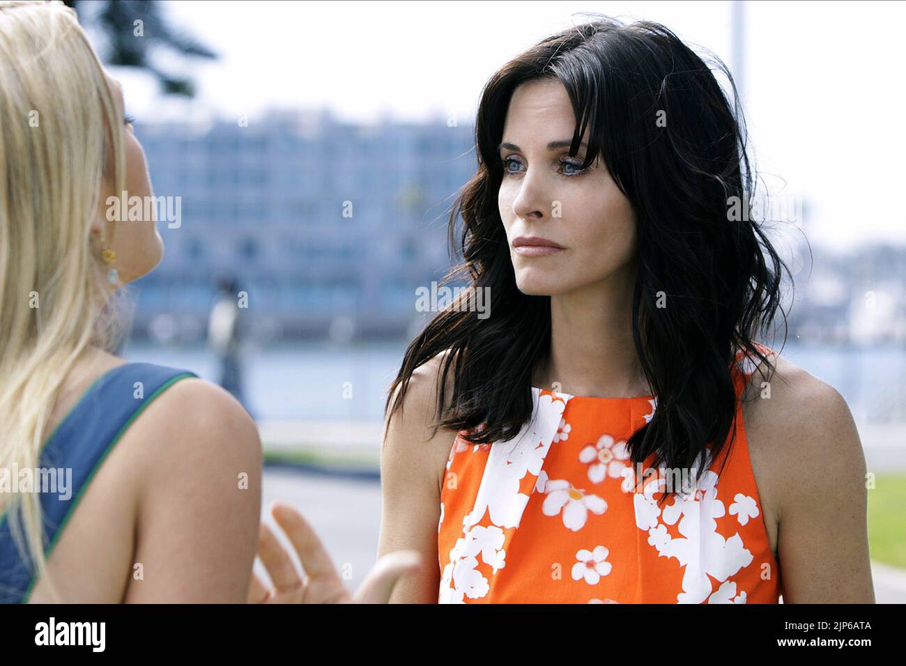 COURTENEY COX, COUGAR TOWN, 2009 Stock Photo - Alamy