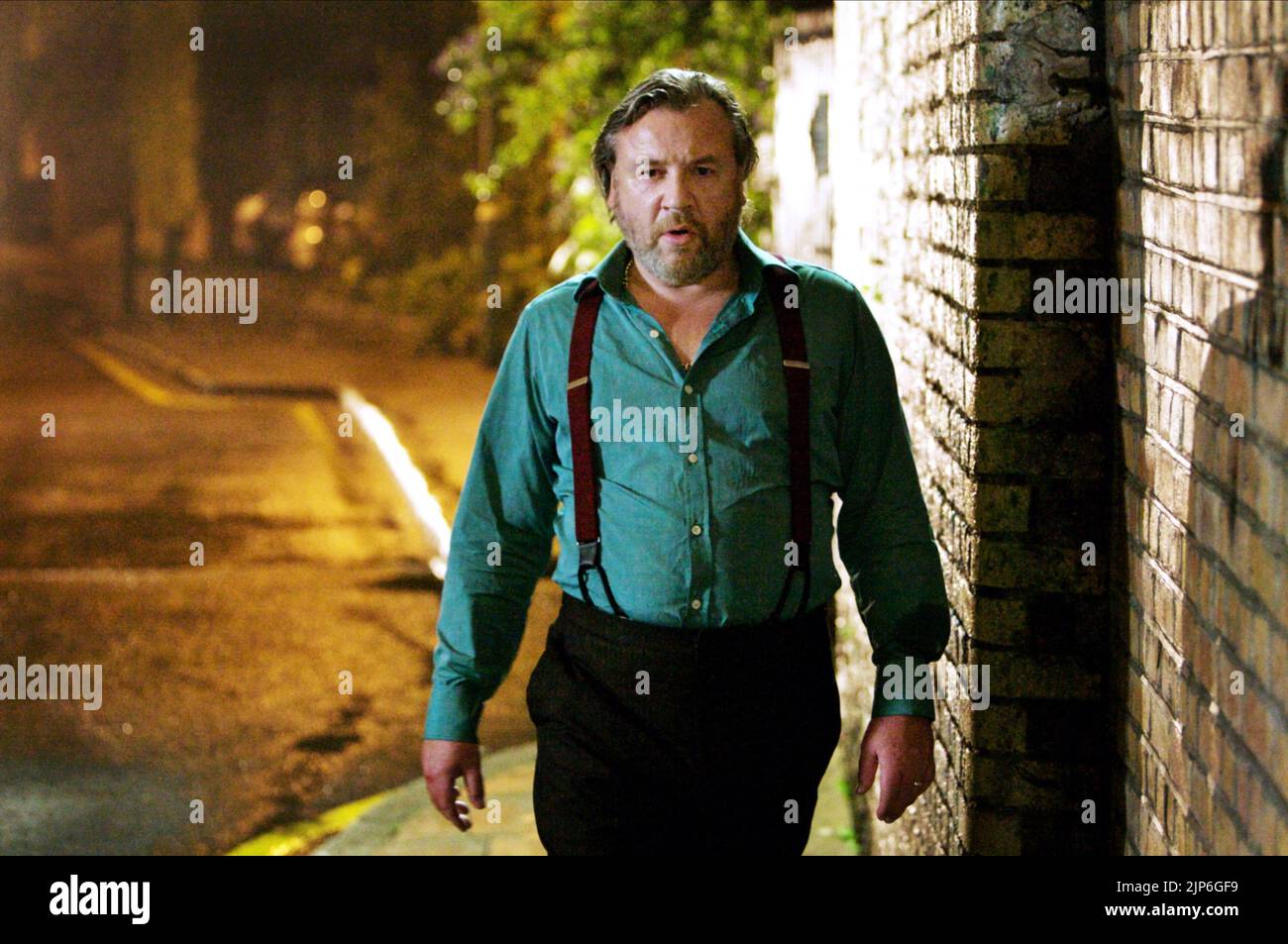 RAY WINSTONE, 44 INCH CHEST, 2009 Stock Photo - Alamy