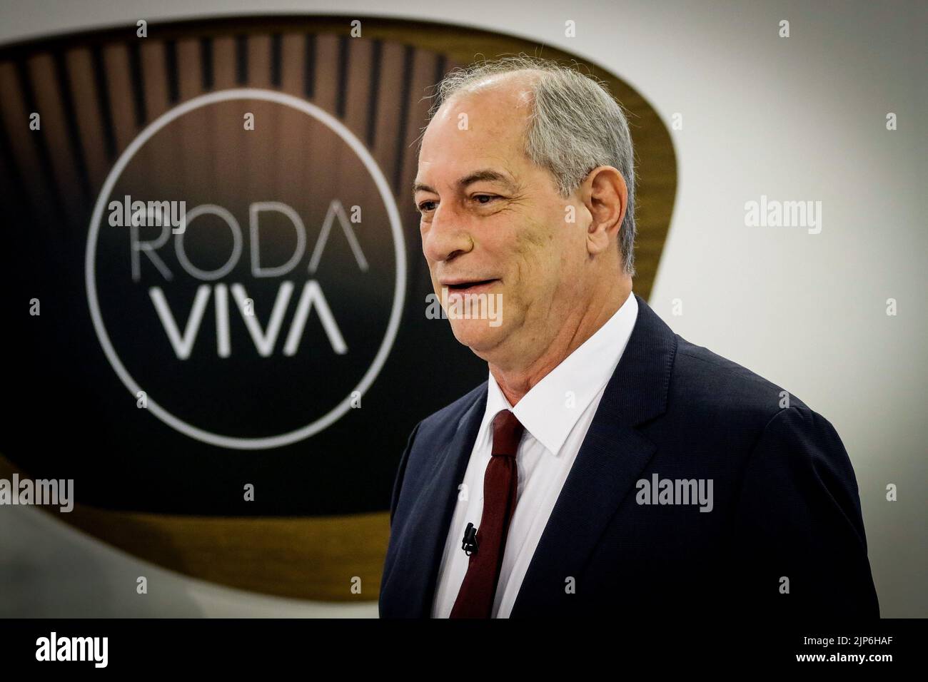 SÃO PAULO, SP - 15.08.2022: CIRO GOMES PARTICIPA DO RODA VIVA - The candidate for the Presidency of the Republic, Ciro Gomas (PDT) participates this Monday (15) in the series of interviews with presidential candidates in the 2022 elections, on TV Cultura's Roda ViVa program, located in the north of the city of São Paulo. (Photo: Aloisio Mauricio/Fotoarena) Stock Photo