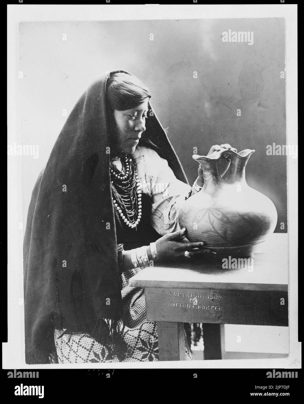 The pottery vendor Stock Photo Alamy