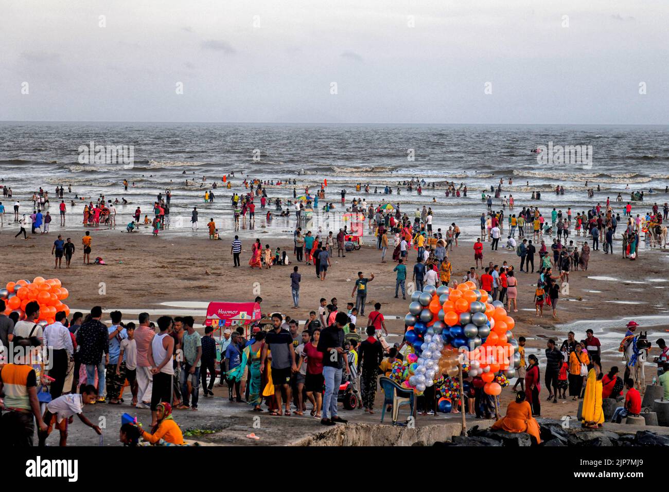 Digha, India. 15th Aug, 2022. People seen at the seaside of Digha