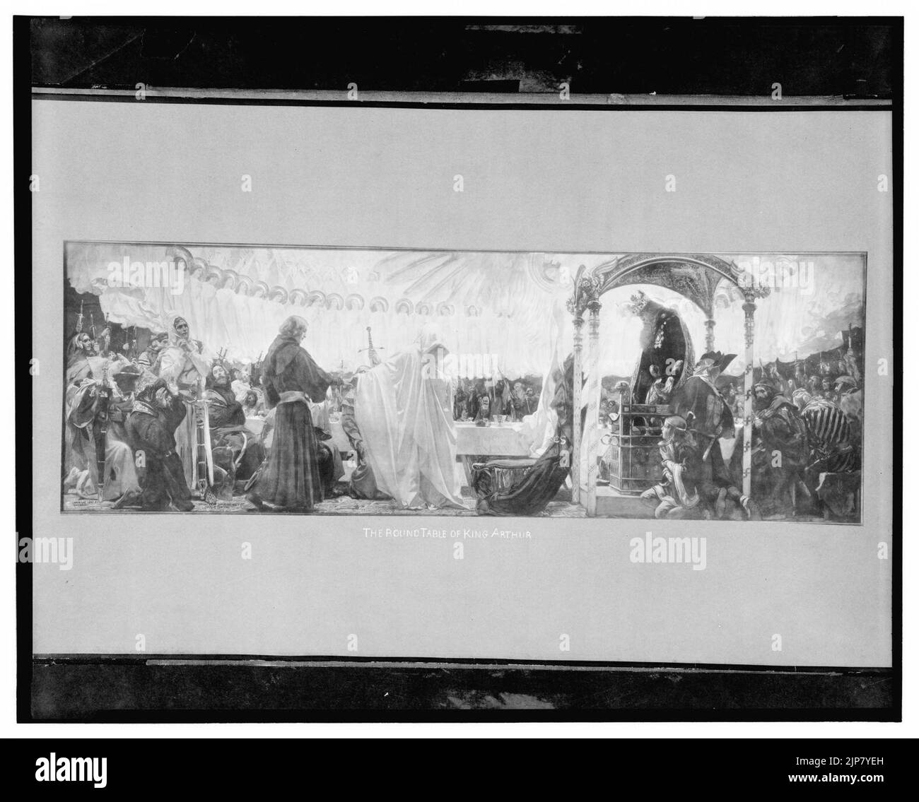 The Round Table Of King Arthur Stock Photo Alamy the-round-table-of-king-arthur-stock-photo-alamy
