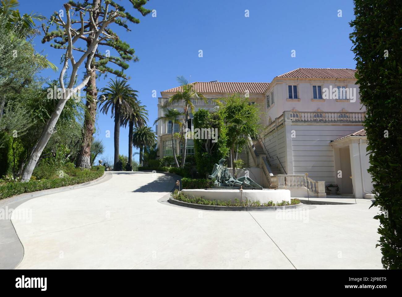 Beverly Hills, California, USA 15th August 2022 Actor Douglas Fairbanks, Actress Mary Pickford's Former home/house, Pickfair Estate at 1143 Summit Drive on August 15, 2022 in Beverly Hills, California, USA. Photo by Barry King/Alamy Stock Photo Stock Photo
