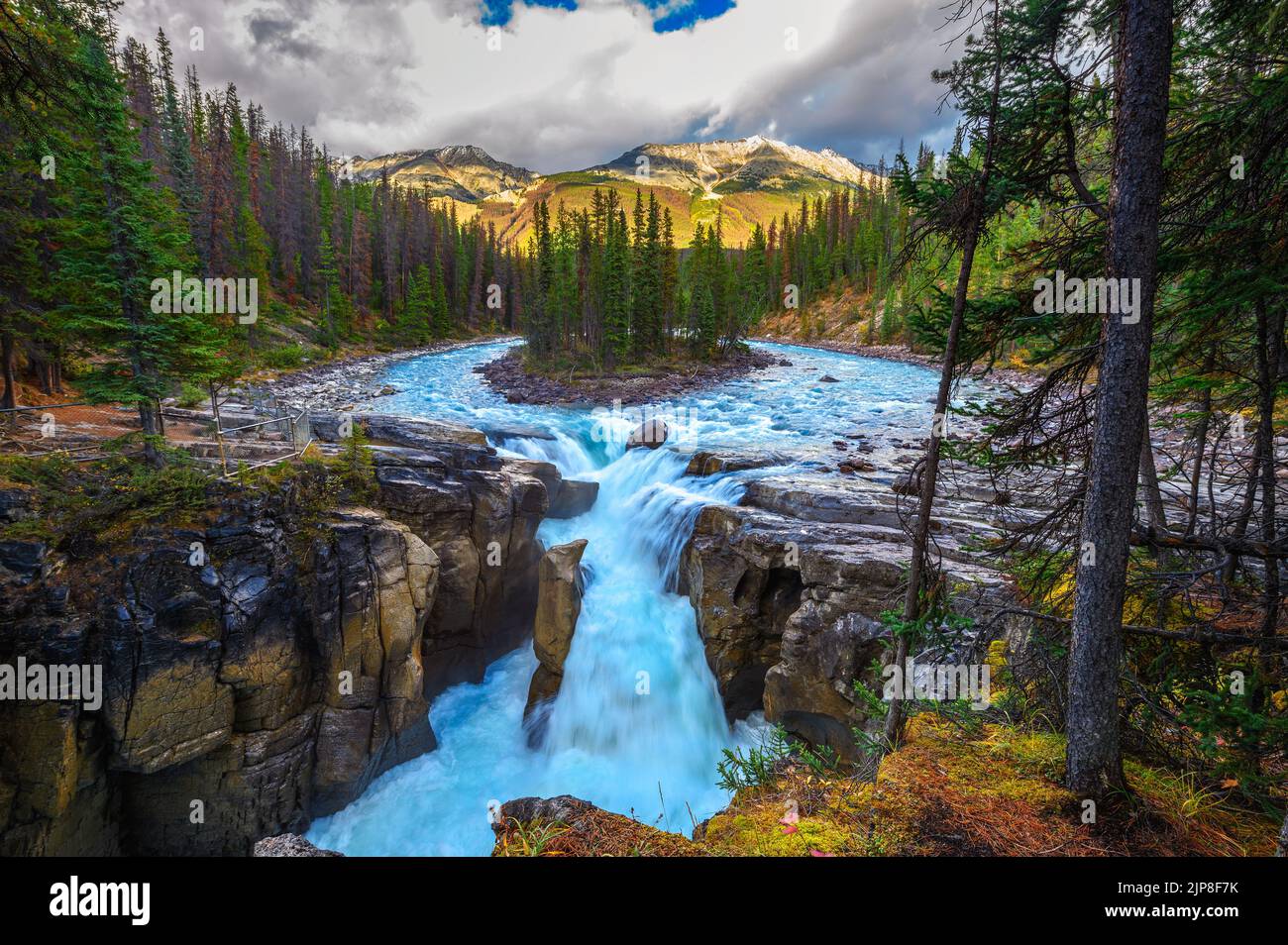 Sunwapta Falls in autumn, Jasper National Park, Canada Stock Photo